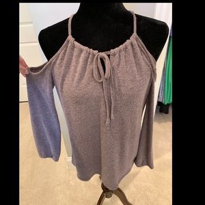 Cold Shoulder Knit Long Sleeve Shirt